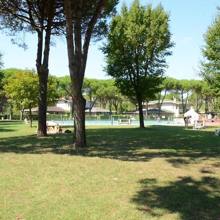 Villaggio Olimpia Бибионе Экстерьер фото