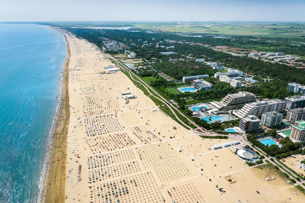Villaggio Olimpia Бибионе Экстерьер фото