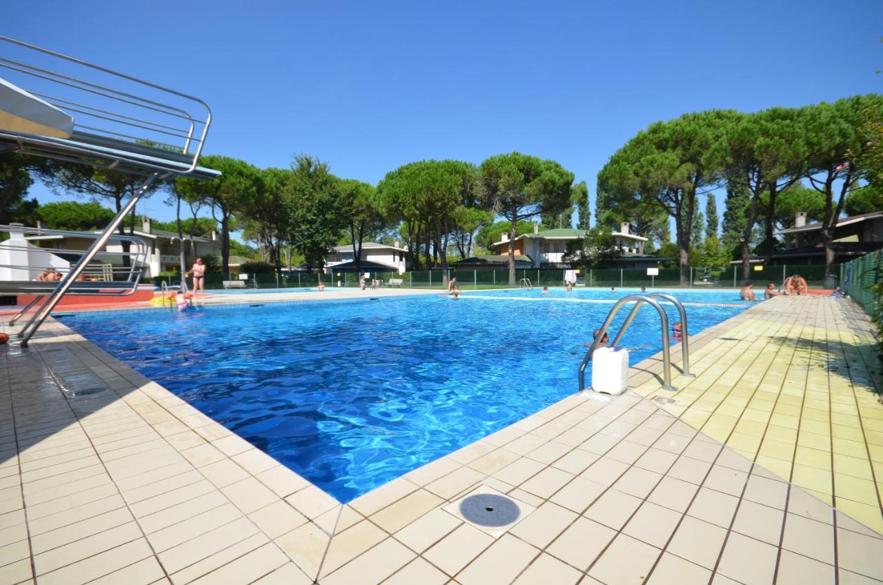 Villaggio Olimpia Бибионе Экстерьер фото